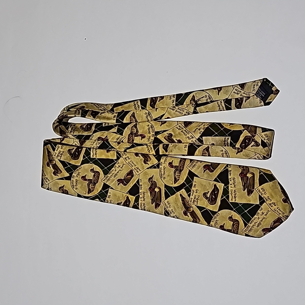 Lands End tie